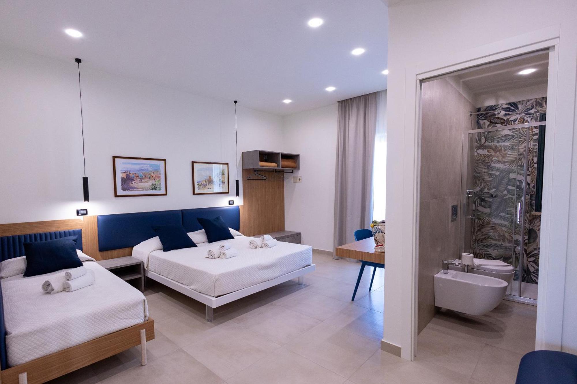 Villa Iris จีอาร์ดีนี นักซอส ภายนอก รูปภาพ